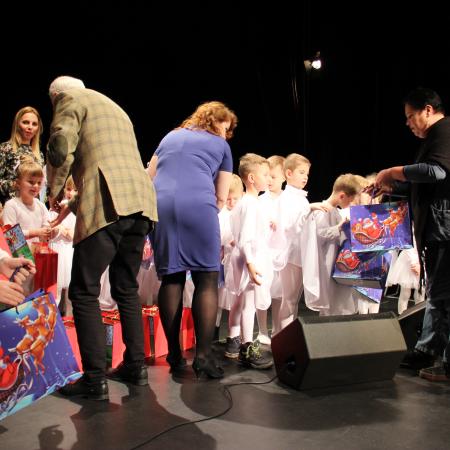 View larger image 